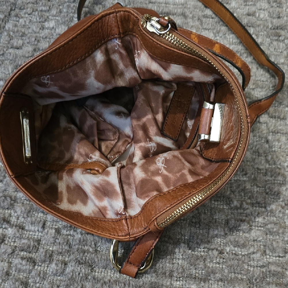 B. Makowski Brown Leather Crossbody Hobo Bag - Picture 6 of 11